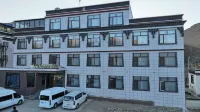Oxygen Hotel Tingri Batosang Hotel dekat Mount Qomolangma