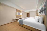 Heyi Select Hotel (Anshan Railway Station MixC Branch) Hotels near An Shan Shi Tiexiqu Yongle Christ Church