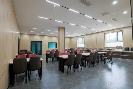 YunJu Hotel (Datong Yungang Road Yungang Branch)