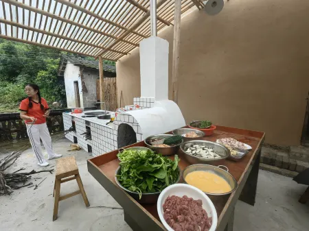 Fuchuan Pingjiang Memory Homestay