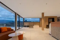 hidden hills hotel