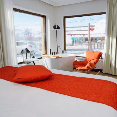Cocoa Tuohai Jiaxue Travel Photography Homestay Hotels near Keketuohai Birch Forest