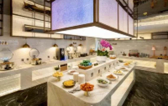 UP Inn · Hejin Impression