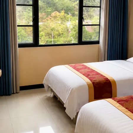 Changyang Rongfa Business Hotel