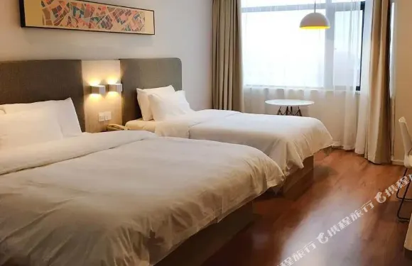 原陽智尚優品酒店