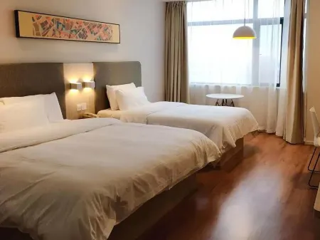 Yuanyang Zhishang Youpin Hotel