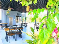 Happiness Holiday Apartment (Zhongshan Changjiang Kaiyin) Hotels in Banfu Town, Shenwan Town