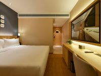 桔子水晶北京国贸商务区酒店 - 花漾大床房