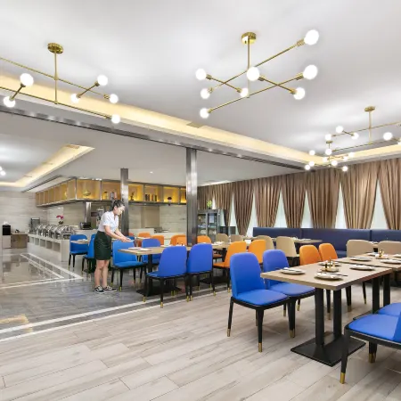 Kyriad Marvelous Hotel (Chenzhou Wuling Plaza, Municipal Government)