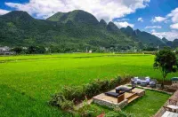 Bashe Hostel Hotels in Wanfenglin National Scenic Spot