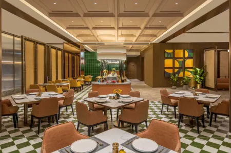 Orange Hotel (Foshan Qiandeng Lake) Отели рядом с достопримечательностью «Golden Fifa Park»