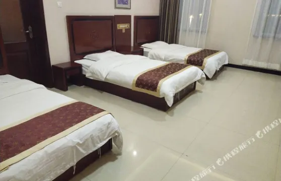 蘇尼特左旗鑫山大酒店