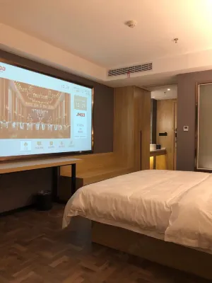 SEINAN HOTEL Hotel dekat China Qil and Liang Culture Tourist Area