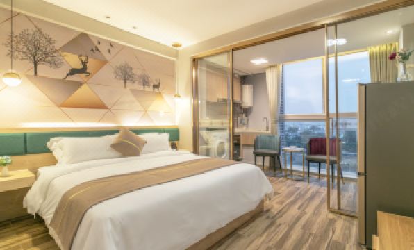 Leerman l Apartment (Guangzhou South Railway Station Nanpu Subway Station)