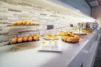 竜南竜沢居国際ホテル（万達広場） - 朝食