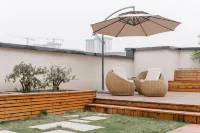 Floral Lux Hotel·Beizheng Hotel (Tianmenshan National Forest Park Store) Hotels in Zhangjiajie