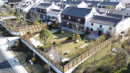 FINELUXE  SPACE Отели рядом с достопримечательностью «Yearning Tea Plantation Tourist Attraction»