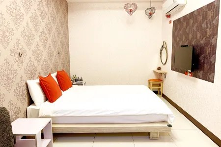 Snug Nine Inn