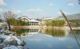 Changxing Pioneer Park Hotel