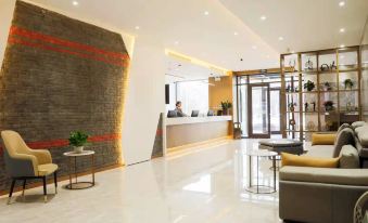 Green Oriental Hotel (Qingyang Oriental Regent Mao Shop)