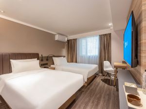 Hanting Hotel (Nanjing Dachang Changchong Pedestrian Street)