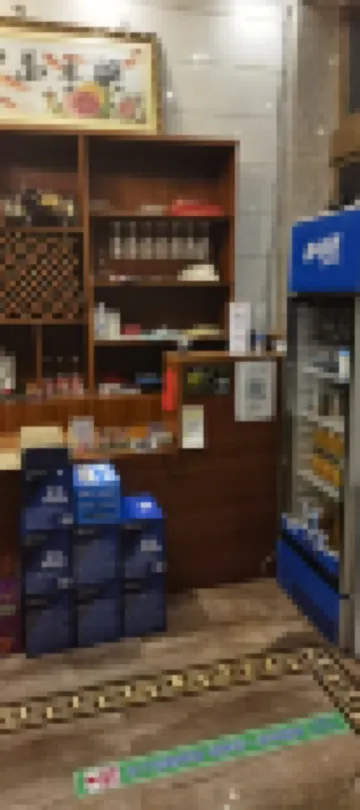 Fuxian Lake Penglai Yuzhuang Inn