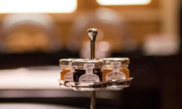 Hotel Mentana, by R Collection Hotels