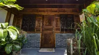 Jianshui Piaoxiang Hotel