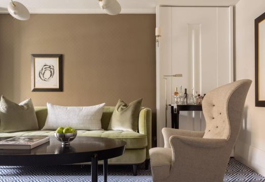 더 칼라인 바 전경