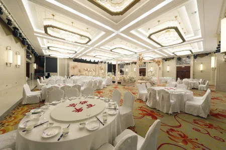 Yanlv·Yan'an Hotel Отели рядом с достопримечательностью «Wangjiaping Revolutionary Site»