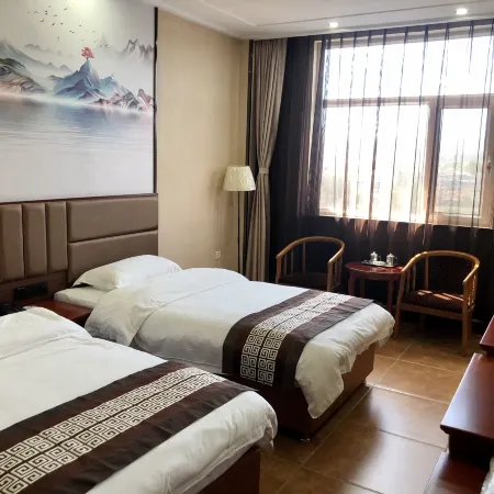 Longquan Hotel