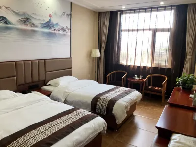 Longquan Hotel فنادق في شان يِن
