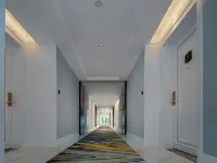 Vienna International Hotel (Zhangshu Times Square Renhe) Hôtels à : Zhangshu