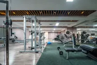 Ramada Plaza by Wyndham Hezhou North - Gym