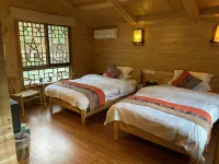 Heizhugou Midou Hotel Hotels in Ebian