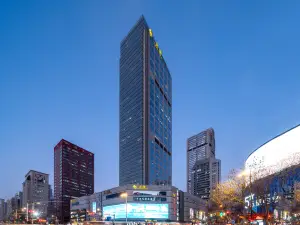 골든 이글 서밋 호텔 다운타운