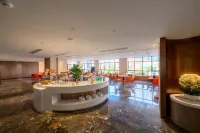Four Seasons Hotel (Baise Dream Island Shopping Plaza) - breakfast