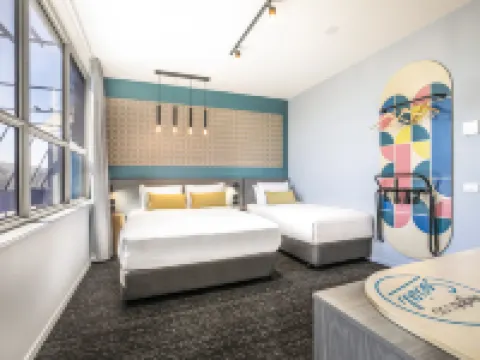 โรงแรมรอยัลโดยไนท์แคปโซเชียล โรงแรมในเมลเบิร์น