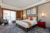 張家口北辰五洲皇冠ホテル Wuhan University of Technology Network Education Zhangjiakou Branch Campus周辺のホテル