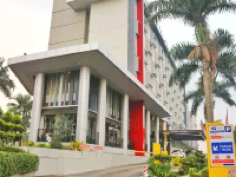 BiglandOtel Sentul - Suites and Convention Hotels in Babakan Madang