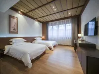 Tianheng Yantai baoningfang Hotel Hotel di Langzhong