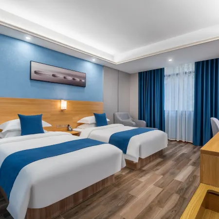 Ruihua Hotel (Zhenjiangge Branch, Zhenyuan Ancient Town)