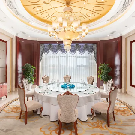 Huaxing Hotel