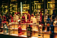 Yiqu Light Luxury Hotel (ZhongshanHotSpringResort) - bar