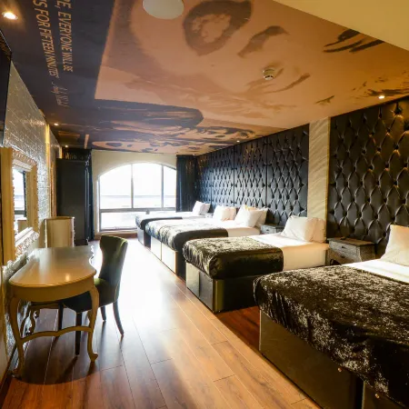 Arthouse Hotel