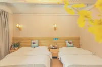 Jingyouju Guesthouse (Dongzha Scenic Spot Store)