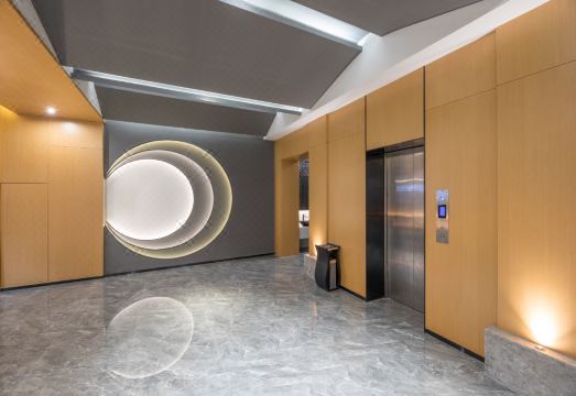 2. 줘정 비에위안 ..