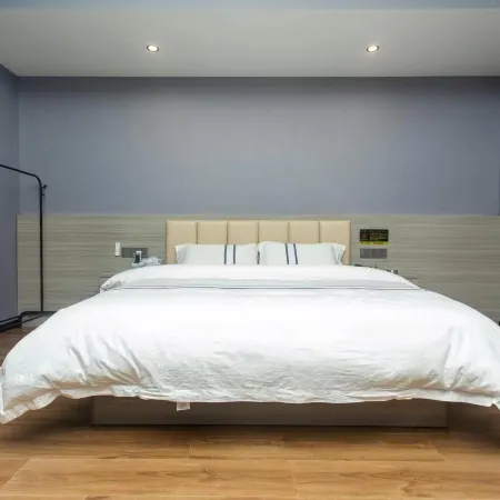 Aijia Business Hotel
