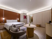 Crystal Orange Nantong Wenfeng Plaza Hotels near Nantong Riverside Park