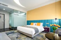 Yuanxi Movie Hotel (Nanning Zoo Guangxi University) - 3-Star
